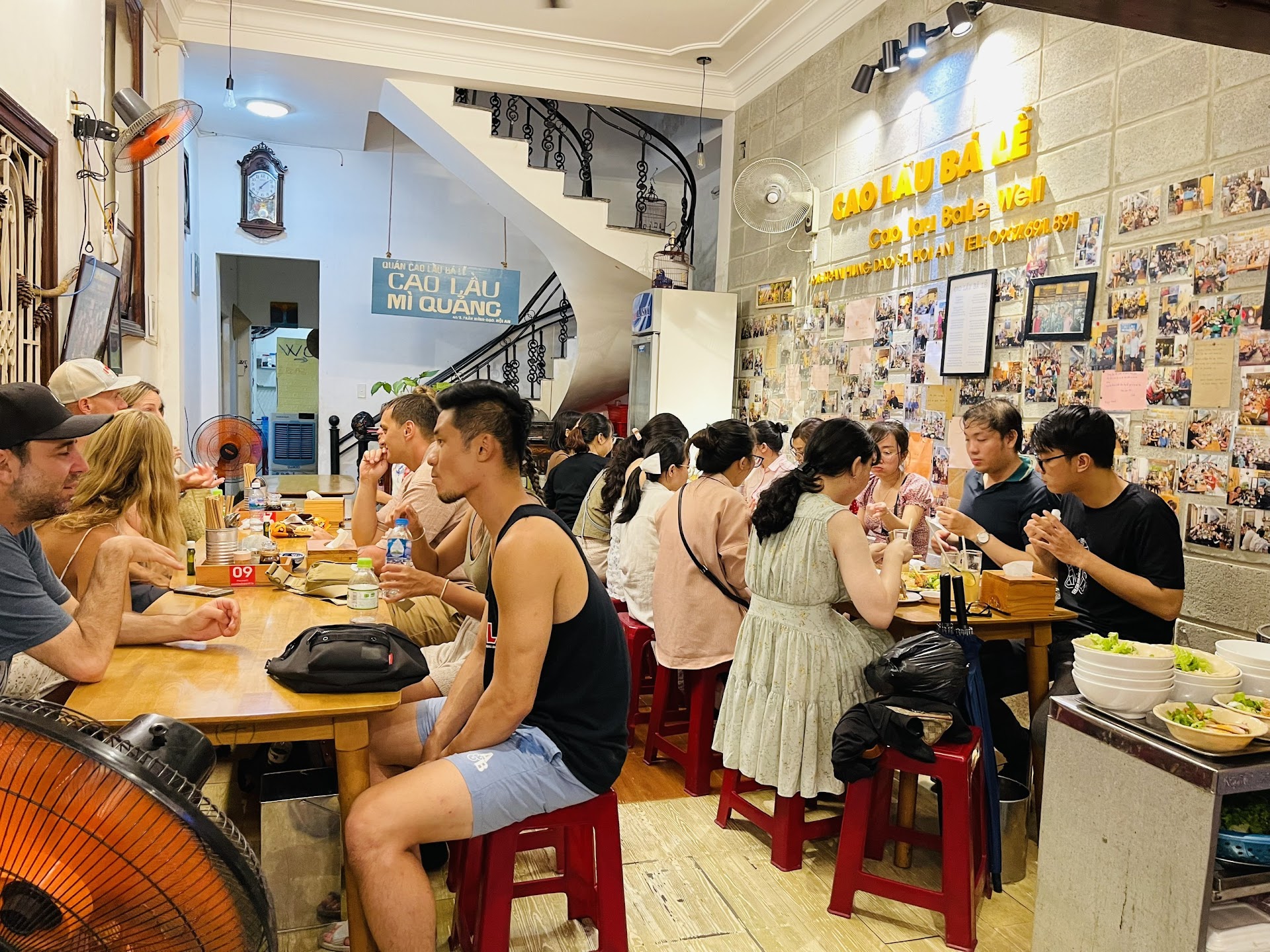 Le plat que Hội An garde jalousement pour elle : le cao lầu au petit matin