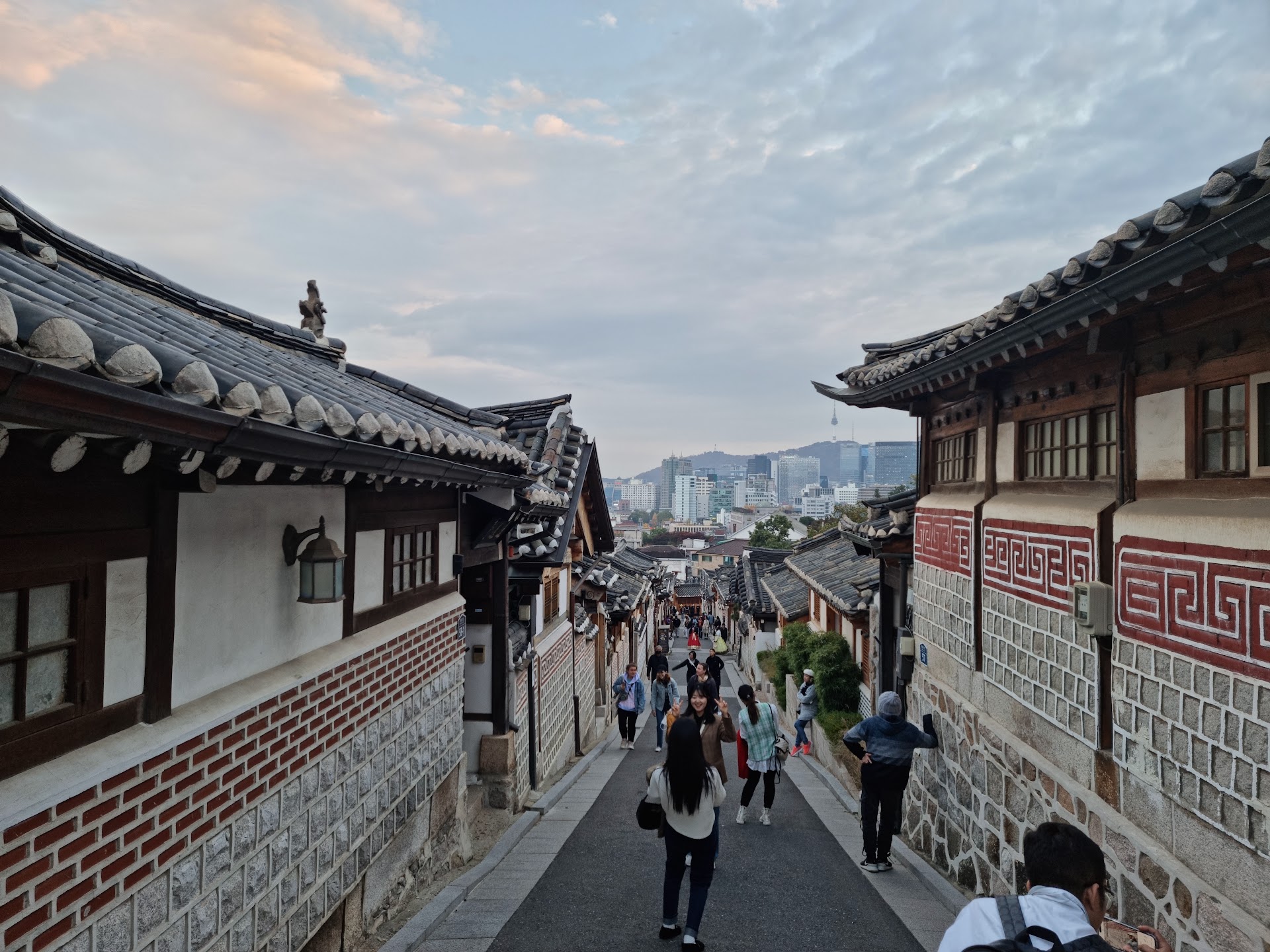 Bukchon, Séoul : flâner dans les hanoks au petit matin